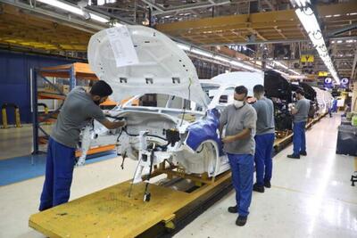 خلاف واقع بودن سخنان منتسب به قائم‌مقام ایران‌خودرو در مورد توقف تولید | سیاست روز