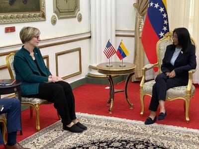  رئیس‌جمهوری موقت ونزوئلا با کاردار آمریکا دیدار کرد