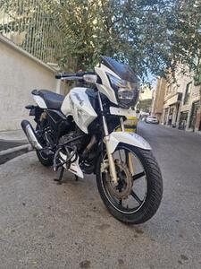 آپاچی 180،موتوری که خلافکار ها سوارش شدند هم پلیس ها !