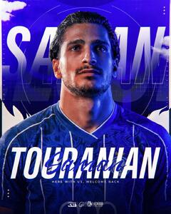  استقلال بازیکن جدید به خدمت گرفت