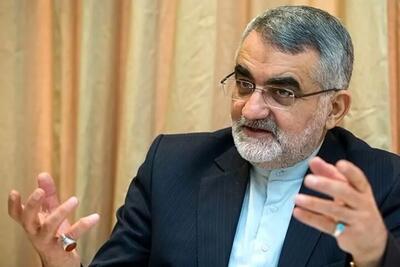 بروجردی: تهدیدات آمریکا جنگ روانی است