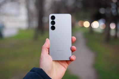 خبر خوش برای خریداران موبایل؛ سامسونگ قیمت گلکسی اس ۲۶ را ثابت نگه می‌دارد؟