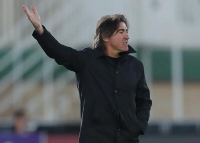 ساپینتو بازیکنان استقلال را به باد انتقاد گرفت!