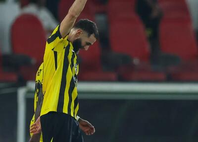 پیام احساسی بنزما: با سری بالا جدا می‌شوم