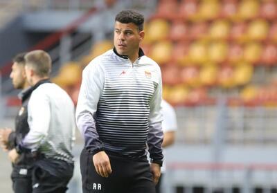 مربی فولاد: معلوم است چه کسی بکش زیرش بازی کرد!‌