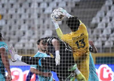 بکش بکش روی دروازه پیکان: همراه با حبیب!