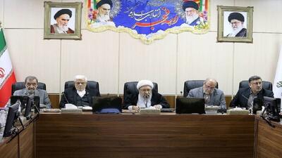 تاکید آملی لاریجانی بر اهتمام دولت در تامین اقلام معیشتی مردم