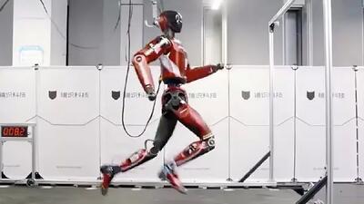  ثبت رکورد جهانی سرعت توسط ربات انسان‌نمای چینی