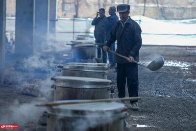  پخت ۱۱۰ دیگ آش نذری