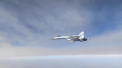 ببینید/ جنگنده سوخو ۳۵ روسیه مسلح شد/ آسمان جهان در خطر است؟