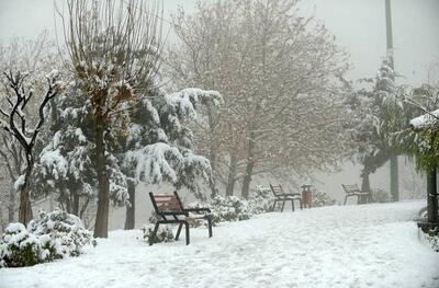  ارتفاع۶۰ سانتی‌متری برف در غرب استان اصفهان - اکونیوز