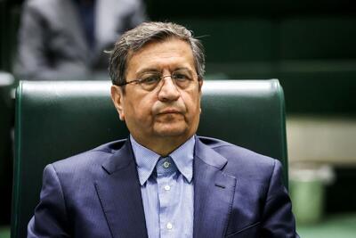 همتی: اولویت اصلی سیاست‌گذار پولی، مهار تورم است