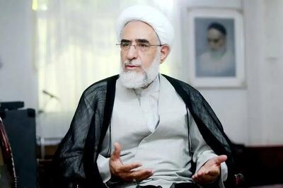 تحلیل منتجب‌نیا از فعالیت تندروها؛ مارهایی را در آستین خود پرورش دادیم که تبدیل به افعی شدند