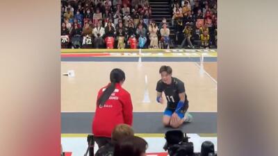 عذرخواهی جالب والیبالیست ژاپنی بعد از اشتباهش