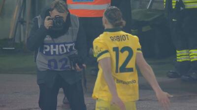 گل سوم میلان به بولونیا (آدریان رابیو)