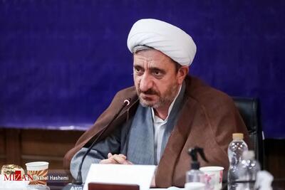 اقتدار نیرو‌های مسلح در اطاعت و ولایتمداری آنهاست