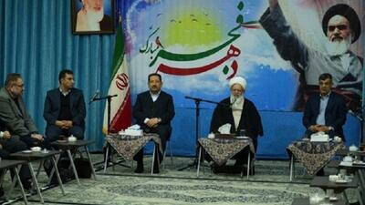 تأکید بر احیا و بهره‌برداری از طرح‌های نیمه‌تمام و توسعه زیرساخت‌های صنعتی