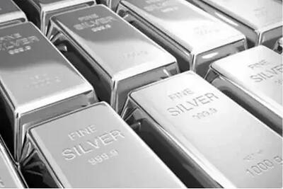 بروزرسانی قیمت نقره امروز چهارشنبه ۱۵ بهمن ۱۴۰۴ به دلار و تومان