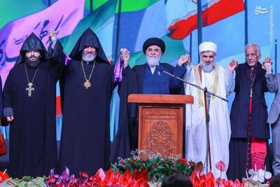 عکس/ حضور نمایندگان ادیان و مذاهب در جشن نیمه شعبان مسجد جمکران