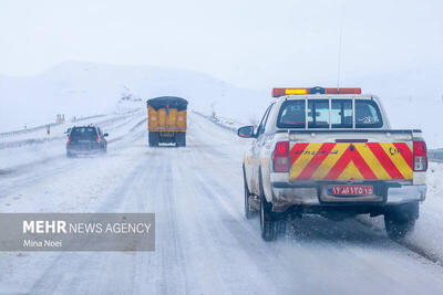 بارش سنگین برف و ترافیک پرحجم در محور هراز