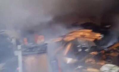 فیلم/ حریق گسترده در کارگاه رنگ‌کاری پردیس