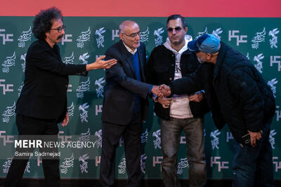 در این جهان کودکان نمی‌میرند!؛ یک کرور فیلمساز دروغگو تربیت شده است