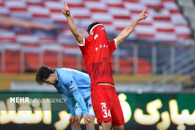 پرسپولیس مثل سایه به تراکتور چسبید/ سقوط سپاهان و روزهای تلخ استقلال - پارس فوتبال