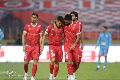 چه غم‌انگیز؛ حسرت ابدی گلزن جوان پرسپولیس +عکس - پارس فوتبال