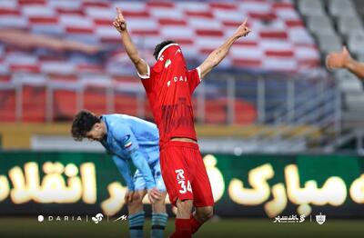 گلزن جوان پرسپولیس در کنار مهدوی‌کیا - پارس فوتبال