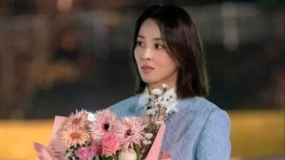 عکس/ سفر در زمان /  امضا دادن «سوسانو» به یک هوادار در پشت صحنه سریال جومونگ