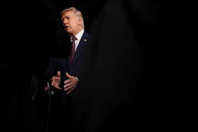 ادعای ترامپ در مورد تلاش تهران برای احیای برنامه هسته‌ای