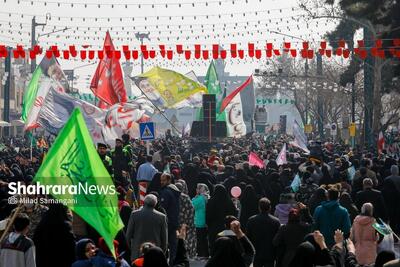 فریاد هم‌عهدی مردم مشهد با منجی عالم بشریت در اجتماع عظیم منتظران ظهور