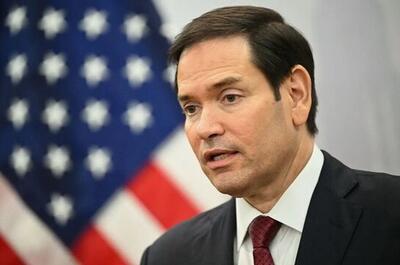 وزیر خارجه آمریکا: مذاکرات با ایران باید شامل برد موشک‌های بالستیک هم باشد