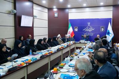  دانشگاه آزاد به بازنگری سرفصل‌ها چراغ سبز داد؛ دروس باید به جامعه پاسخ بدهند