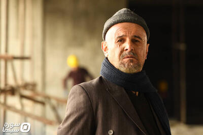 رونمایی از گریم امین حیایی در «قایق‌سواری در تهران» - سوره سینما