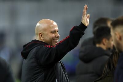 اسلوت: فوتبال زیبا از جام بردن ارزشمندتر است