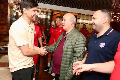 مهدی تاج به دیدار شمسایی و اعضای تیم ملی فوتسال رفت