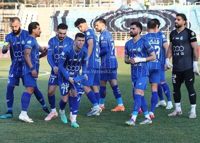 استقلال خواهان تعویق یک بازی لیگ برتر شد