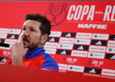 سیمئونه: می‌خواهید از حرف‌هایم جنجال درست کنید