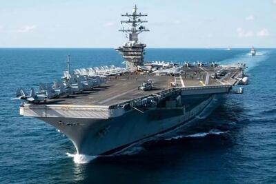 ویدئویی از نزدیک شدن قایق ایرانی‌ها به ناوشکن آمریکایی