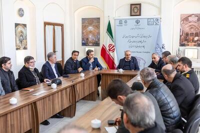  استاندار آذربایجان شرقی در جمع معتمدین بازار: تصمیم‌گیری برای بازار تبریز باید با مشارکت اصناف باشد