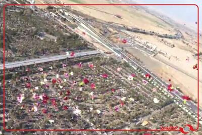  گلباران هوایی گلزار شهدای بهشت زهرای تهران