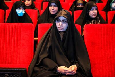 چرا دختر ارشد سردار سلیمانی دیگر او را پدر صدا نمی‌کند؟/ از کودکی با ترور آشنا بودیم/ خاطره نافرجام نرجس سلیمانی از حمله به پدر