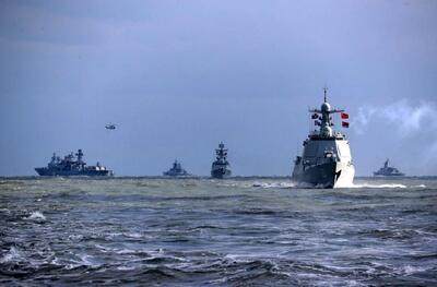 ضربه سنگین سپاه به این افراد/ توقیف دو شناور در خلیج‌فارس