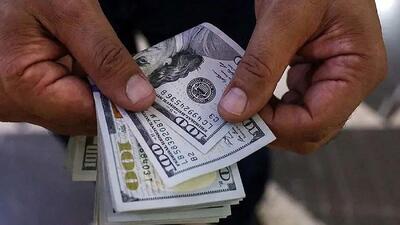 دلار یک‌ساعته ۸ هزارتومان گران شد!