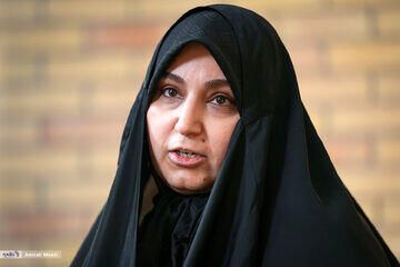  چرا دختر ارشد سردار سلیمانی او را پدر صدا نمی‌کند؟/ نرجس سلیمانی: از کودکی با مسئله ترور آشنا بودیم/ در کمتر عکسی ایشان پشت میز بودند