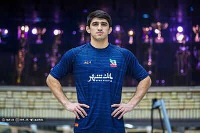 پناهیان مغلوب کشتی گیر فرانسوی شد