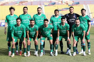 کار سخت مهاجمان گل نزن استقلال مقابل گل نخورترین تیم لیگ