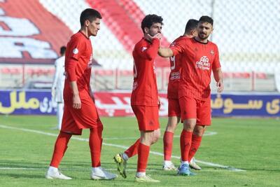 هاشم‌نژاد در برابر سپاهان؛ ۲۰ از ۲۰!