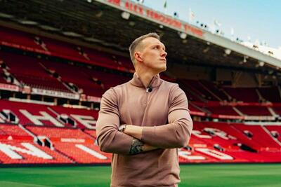 شوخی فیل جونز با هالند: اسمش را فراموش کرده‌ام!